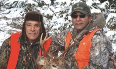 Father & Son hunting: Cyprien Caron & Abel Bosum